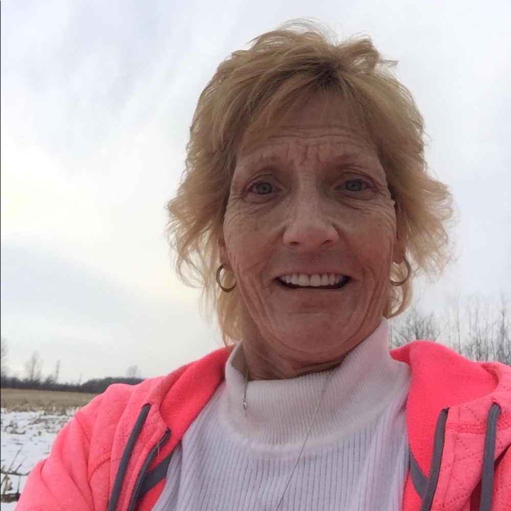 Meet your Posher, Denise
